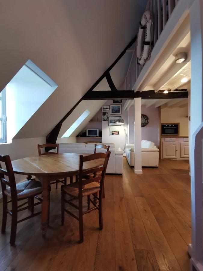 Phare Des Impressionnistes Apartment Honfleur Exterior photo