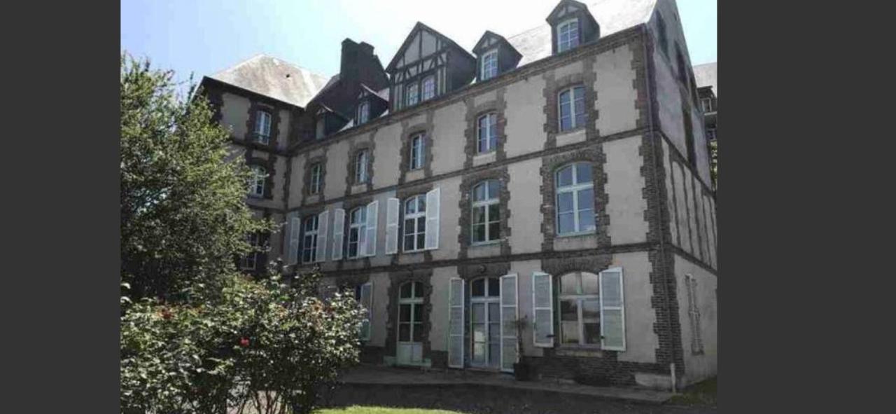 Phare Des Impressionnistes Apartment Honfleur Exterior photo