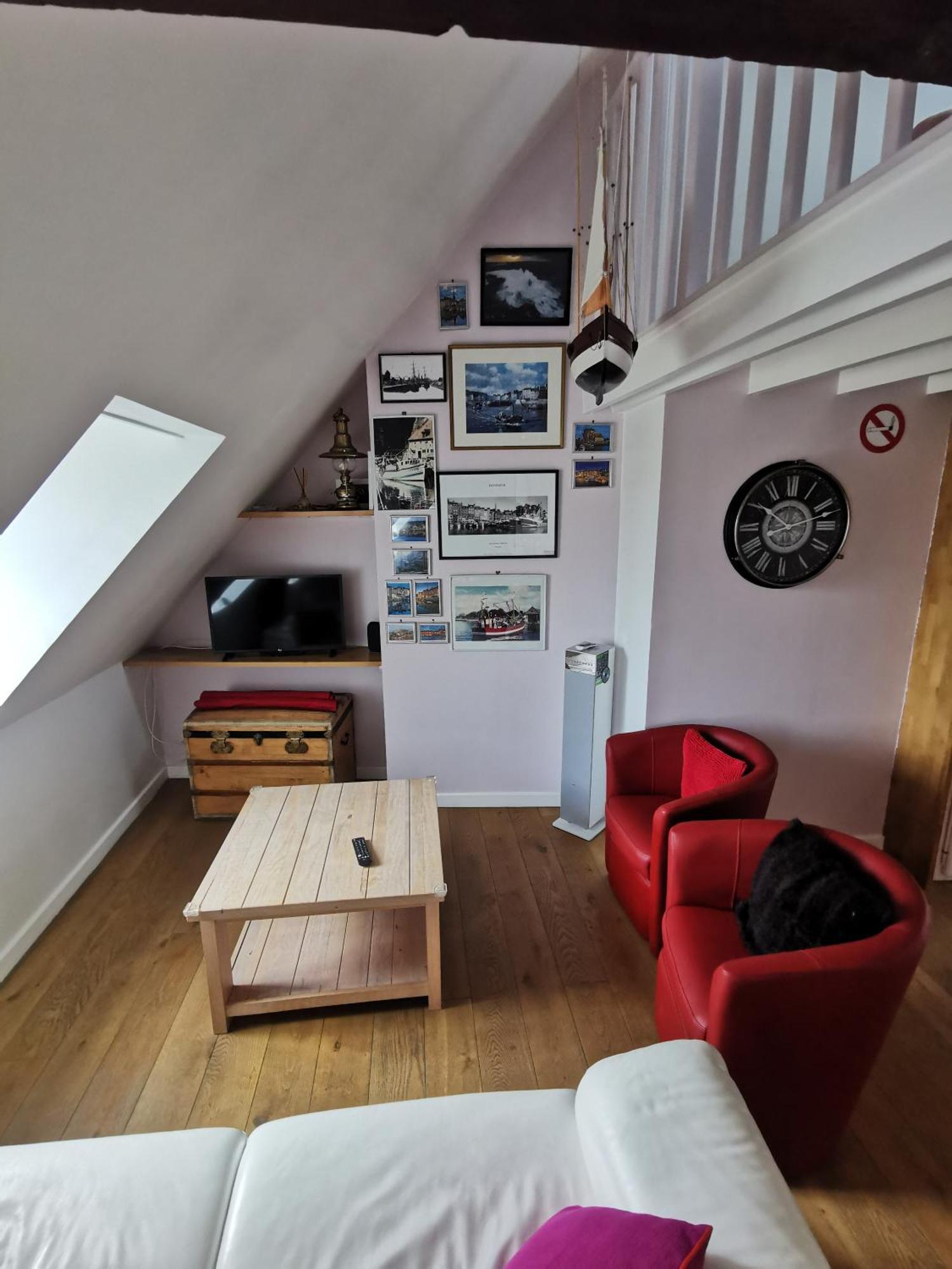 Phare Des Impressionnistes Apartment Honfleur Exterior photo